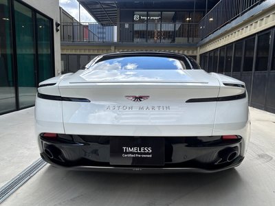 ASTON MARTIN DB11 - 6