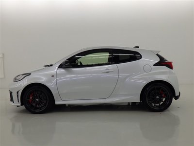 TOYOTA GR YARIS - 4