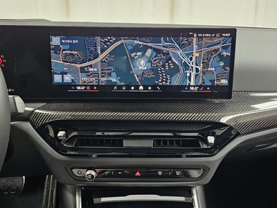 2025 BMW M3 缩略图 18