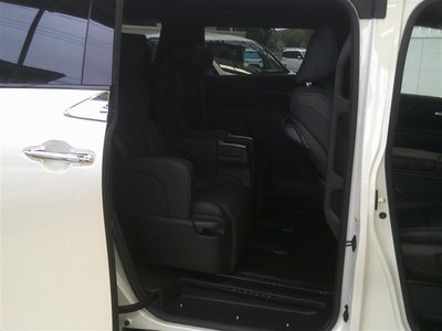 2023 Toyota ALPHARD 照片 5