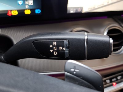 MERCEDES-BENZ E-CLASS - 9