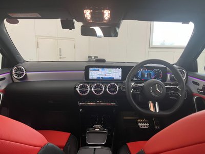 MERCEDES-BENZ A-CLASS - 8