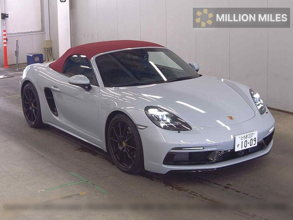 PORSCHE 718 - View 1