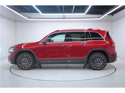 صورة 8 لـ 2024 Mercedes-BENZ GLB