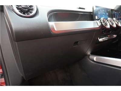 2024 Mercedes-BENZ GLB — миниатюра 53