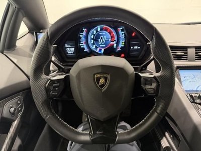 2021 Lamborghini AVENTADOR photo 6
