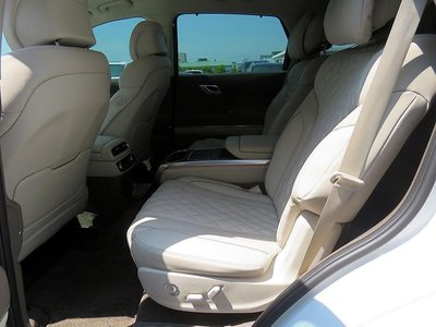 2023 Genesis GV80 photo 8