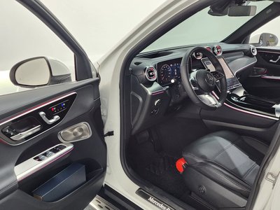 MERCEDES-BENZ GLC - 10