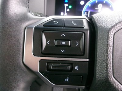 TOYOTA LAND CRUISER 250 - 7