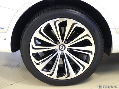 2022 Bentley BENTAYGA photo 8