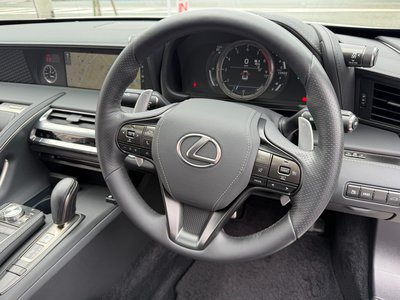 صورة مصغرة 15 لـ 2023 Lexus LC