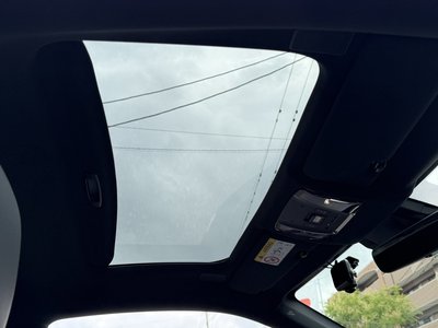 صورة مصغرة 22 لـ 2023 Lexus LC