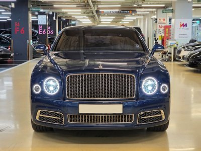 BENTLEY MULSANNE - 1