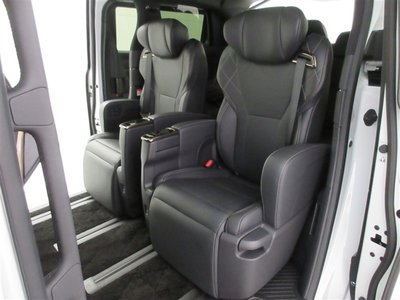 TOYOTA VELLFIRE - 9