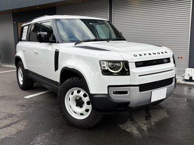 LAND ROVER DEFENDER - 7