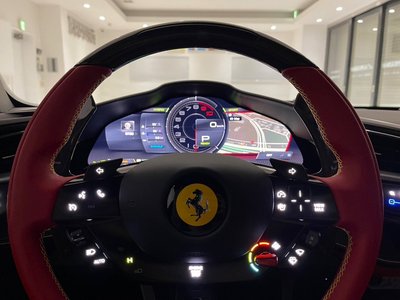 صورة 8 لـ 2021 FERRARI SF90 STRADALE
