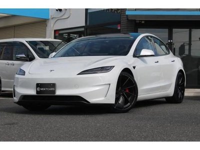 صورة 1 لـ 2024 Tesla MODEL 3