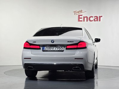 BMW 5 SERIES - 3