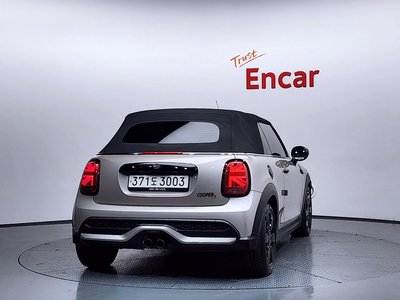 MINI CONVERTIBLE - 4