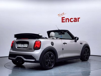 MINI CONVERTIBLE - 3