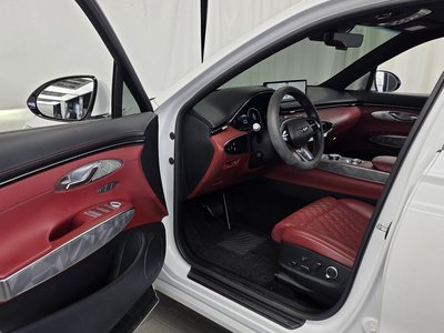 2021 Genesis GV70 — миниатюра 13