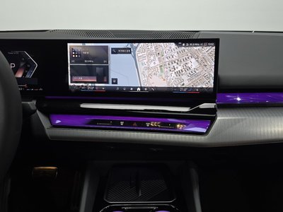2025 BMW 5 SERIES 缩略图 20