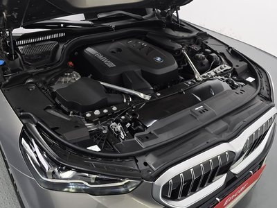 2025 BMW 5 SERIES photo 7