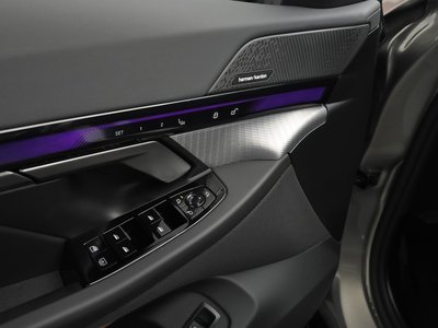 2025 BMW 5 SERIES 缩略图 14