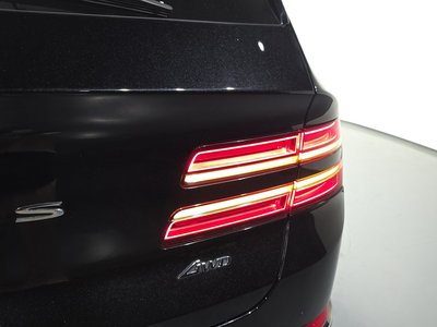 GENESIS GV80 - 10
