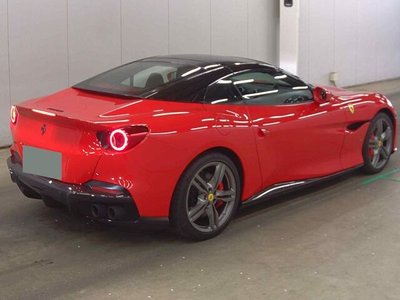 FERRARI PORTOFINO M - 5