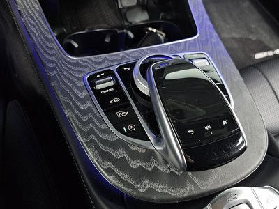 MERCEDES-BENZ E-CLASS - 9