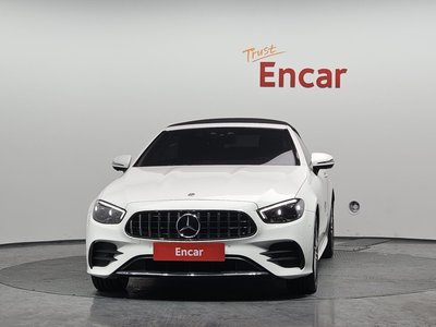 MERCEDES-BENZ E-CLASS - 2