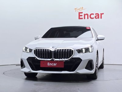BMW 5 SERIES - 2