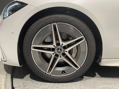 2025 Mercedes-BENZ C-CLASS 缩略图 31
