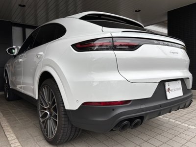PORSCHE CAYENNE - 9