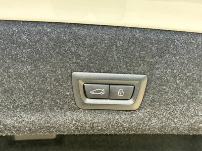 2025 BMW 3 SERIES — миниатюра 73