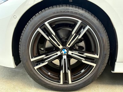 2025 BMW 3 SERIES — миниатюра 34