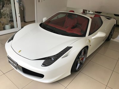 FERRARI 458 SPIDER