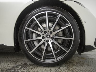 MERCEDES-BENZ EQS - 2