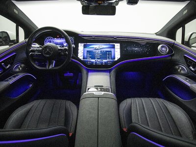 MERCEDES-BENZ EQS - 5