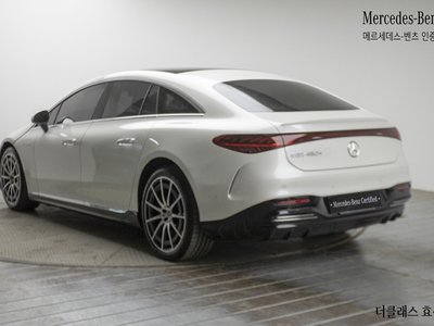 MERCEDES-BENZ EQS - 4