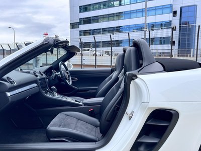 2017 Porsche 718 — миниатюра 21