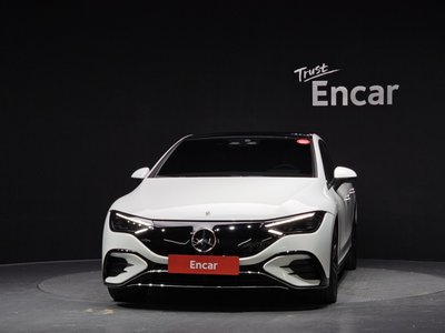 MERCEDES-BENZ EQE - 2
