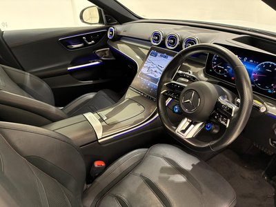 2024 Mercedes-BENZ C-CLASS AMG photo 2