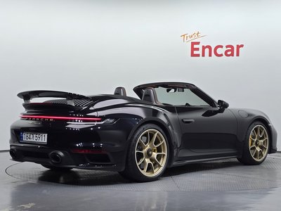 PORSCHE 911 - 3