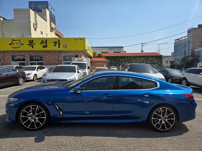 BMW 8 SERIES - 10