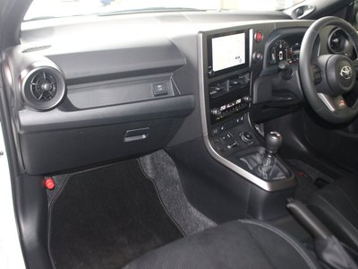 2025 Toyota GR YARIS 缩略图 11