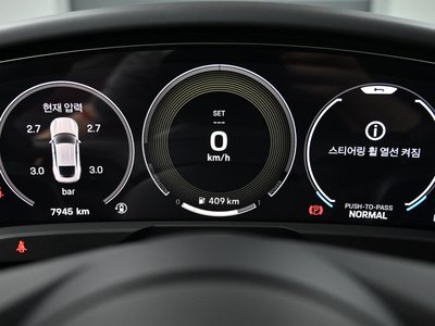 2025 Porsche TAYCAN 照片 8