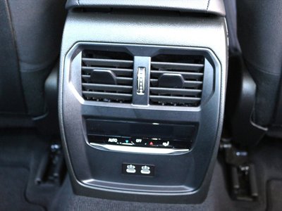 2025 BMW 3 SERIES 缩略图 59