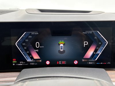2023 BMW X7 — миниатюра 26